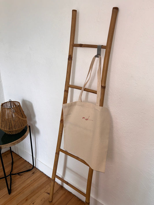 Tote bag